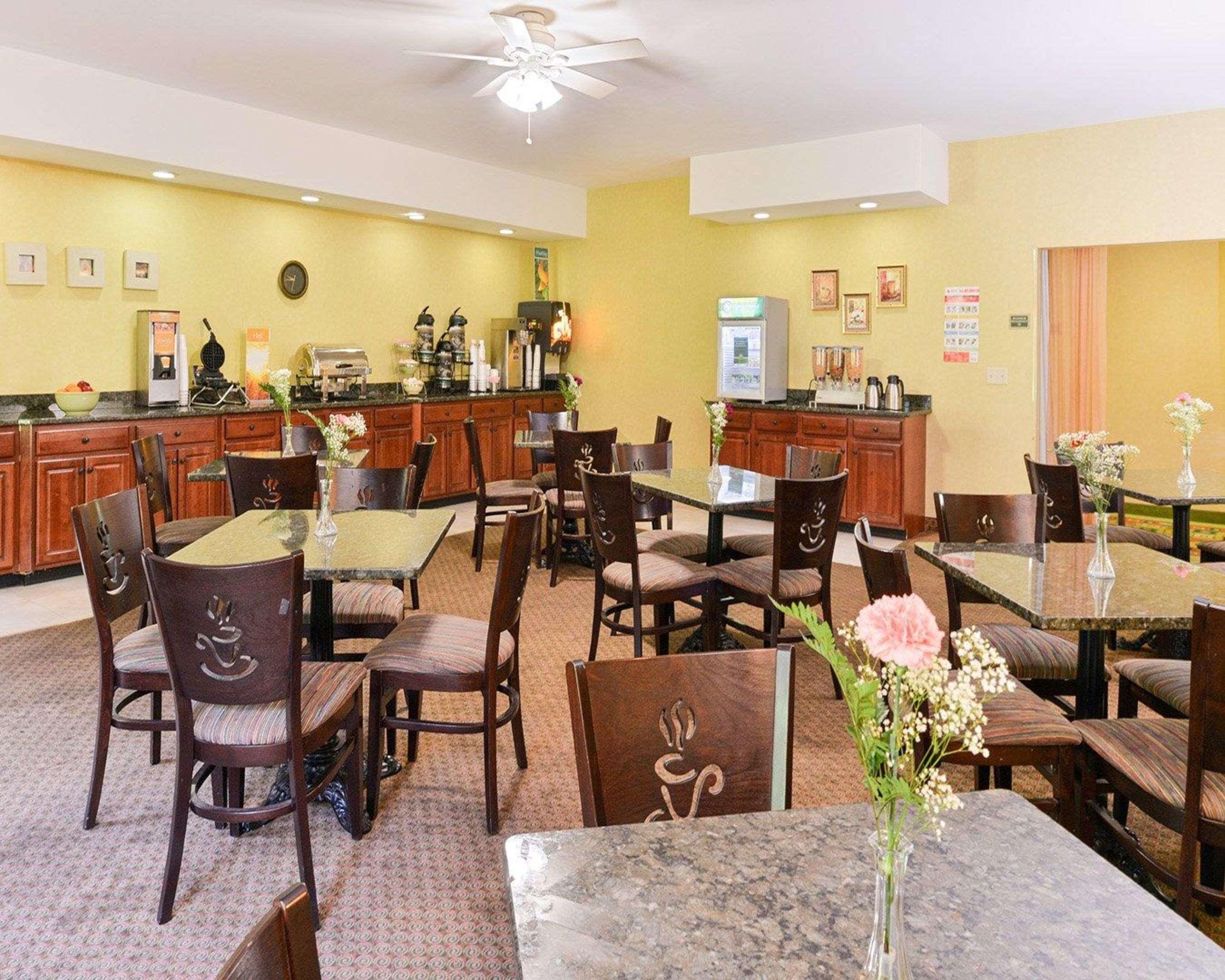 Quality Suites Stratford Zewnętrze zdjęcie