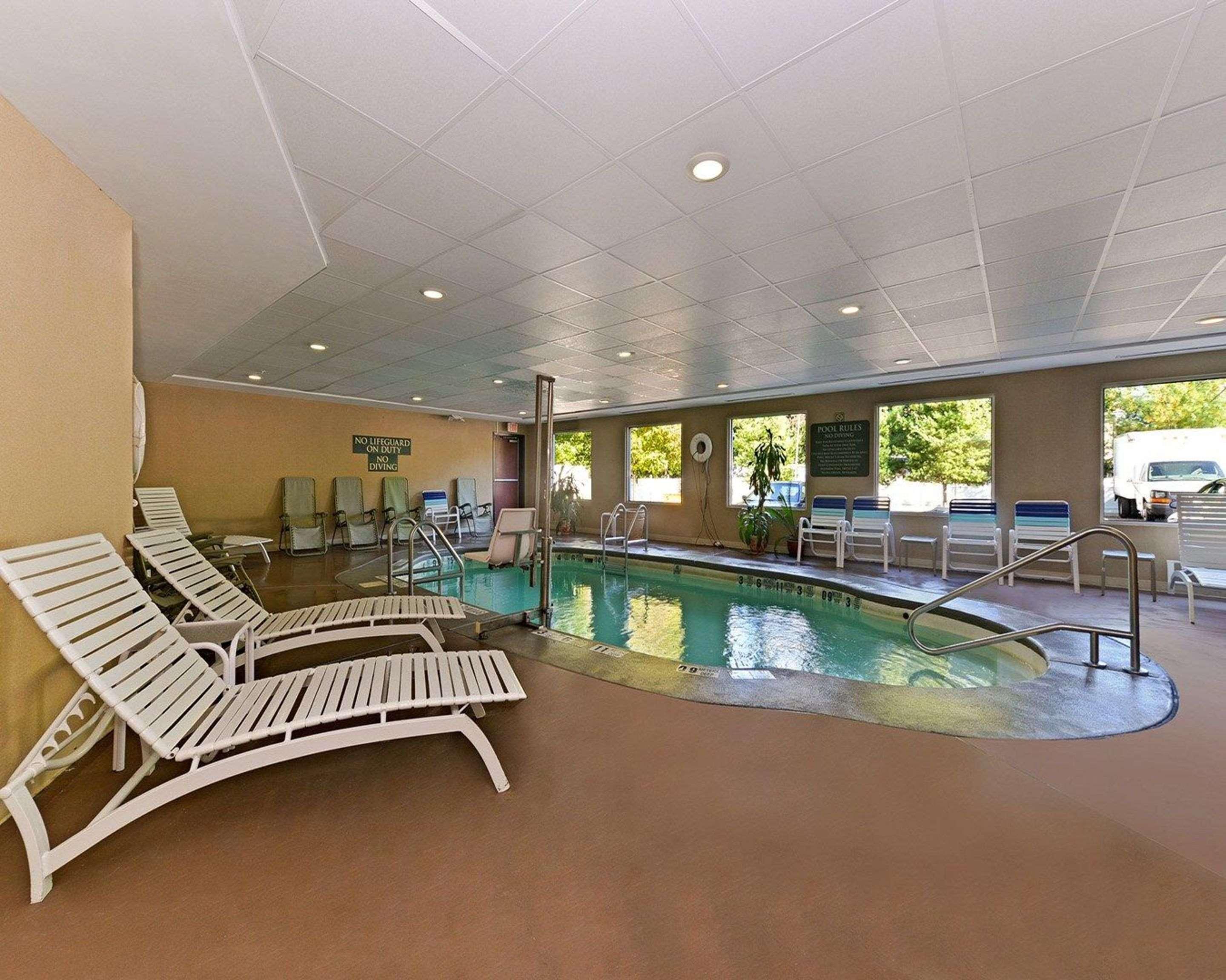 Quality Suites Stratford Zewnętrze zdjęcie