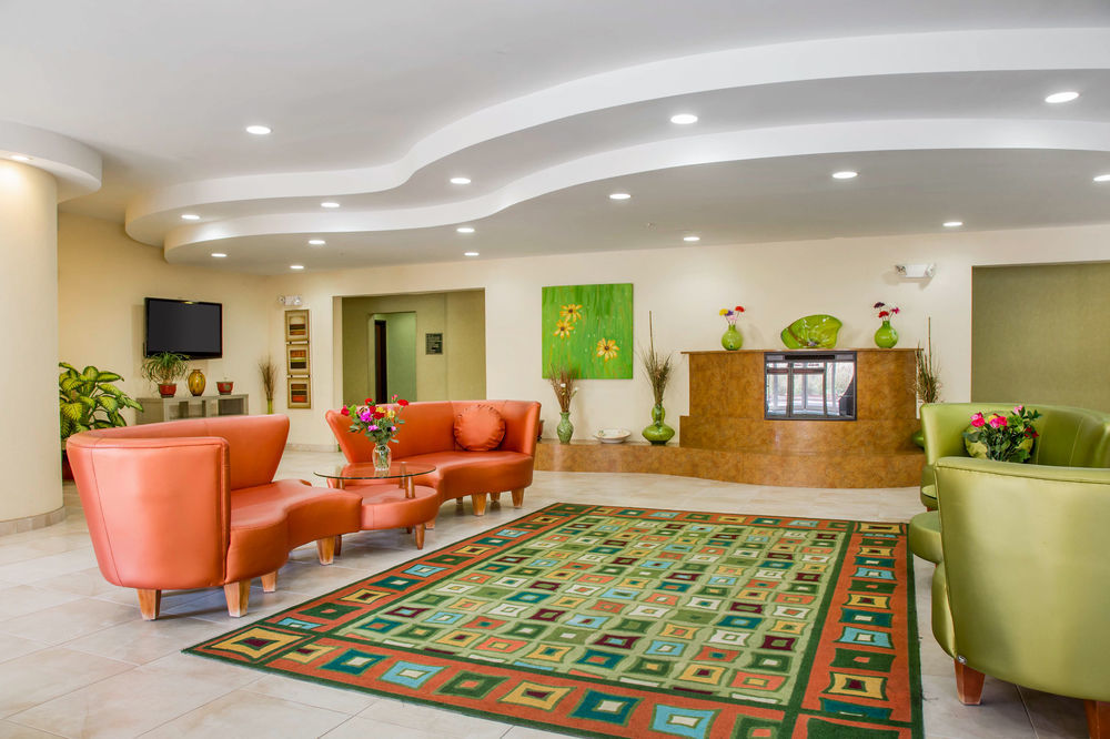 Quality Suites Stratford Zewnętrze zdjęcie